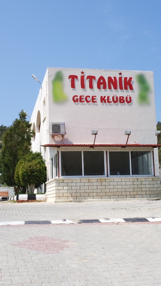 Kıbrıs Titanic Gece Kulübü